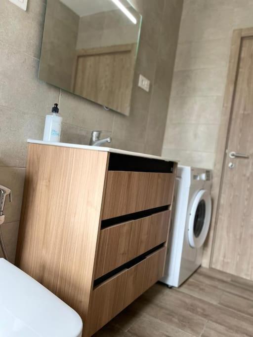 Adoracte 4 Mieres Apartamentos Eksteriør billede